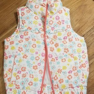 Adorable puffer vest